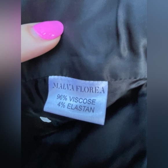 Malva Florea Handmade Crop Top Black Crystals - Picture 12 of 12